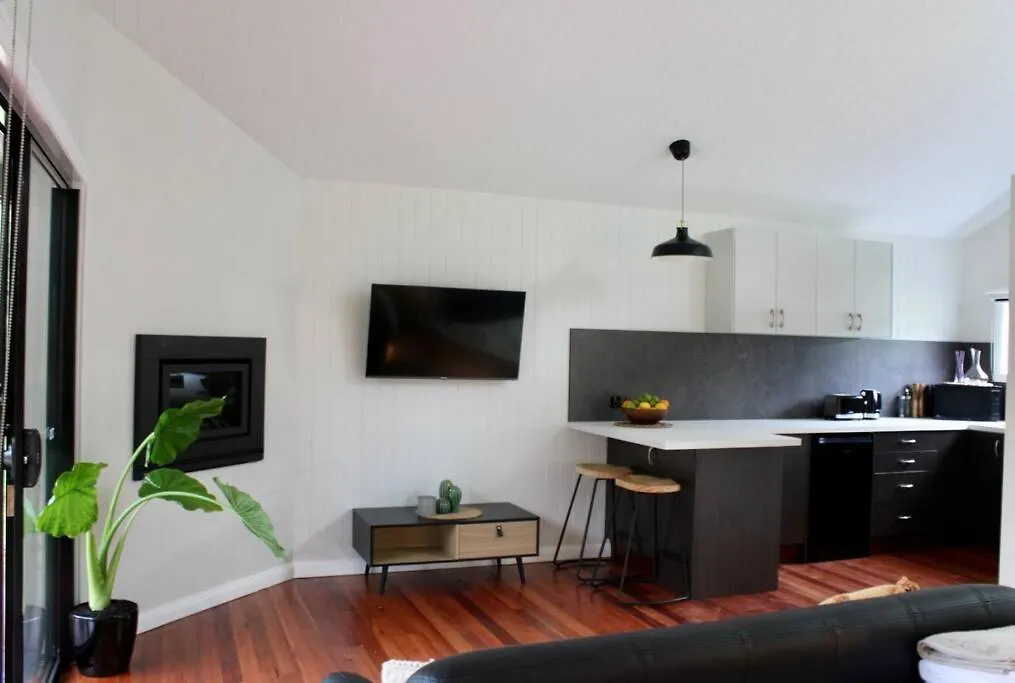 וילה מייפלטון Hideaway Falls - Bunya Cottage